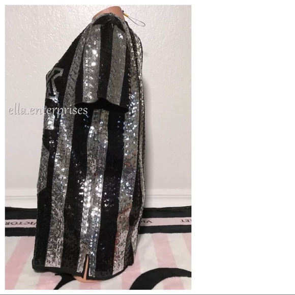 VS Pink Fashion Show 2018 Bling Choker Campus Tee - Picture 2 of 7